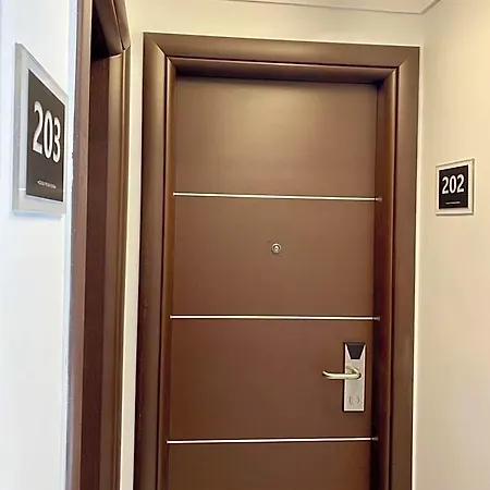 Casa Primavera Aparthotel 4*